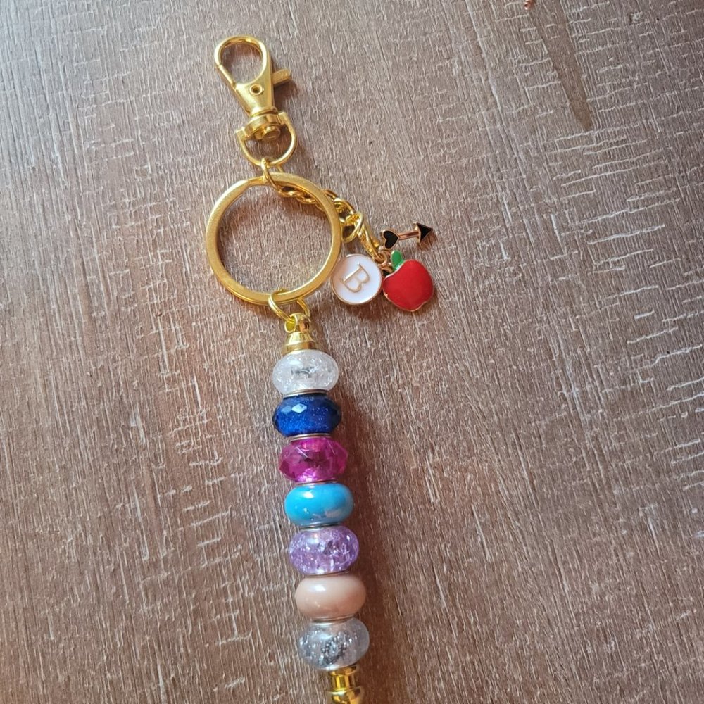 Beaded Handcrafted Initial "B" Keychain with charms - Picture 4 of 8